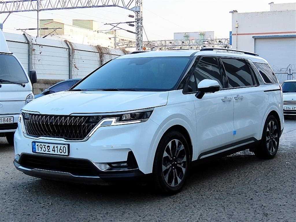 KIA Carnival - Vista 2