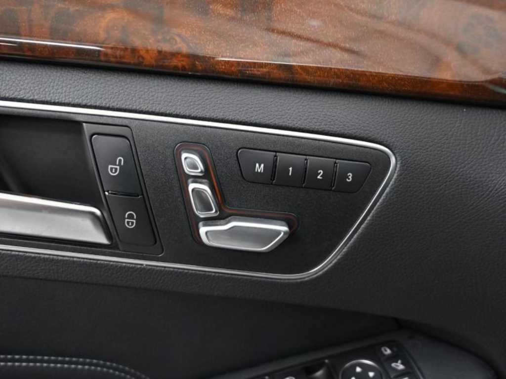 Mercedes Benz E class 2014 Negro - Importación desde Corea - HF Imports Iquique - Foto 17