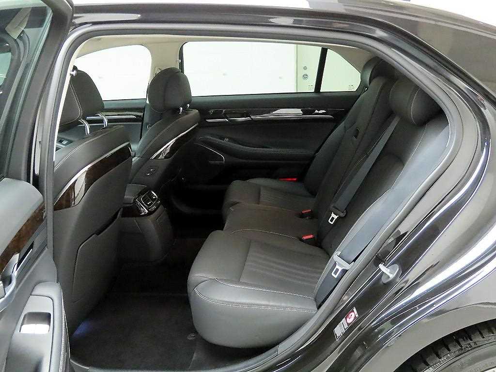 Genesis G90 2019 Negro - Importación desde Corea - HF Imports Iquique - Foto 15