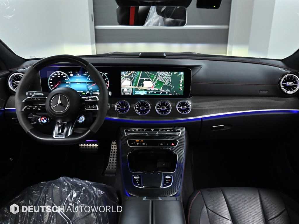 Mercedes Benz CLS Class - Vista 7