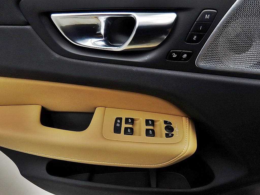 Volvo XC60 - Vista 11