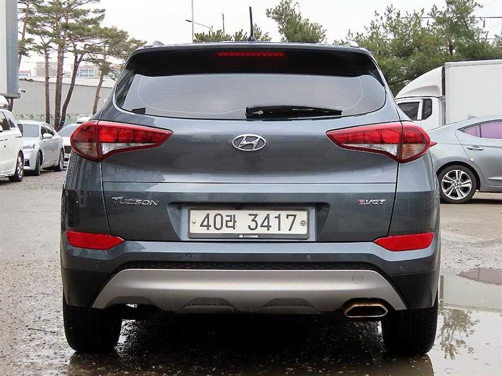 HYUNDAI Tucson - Vista 4