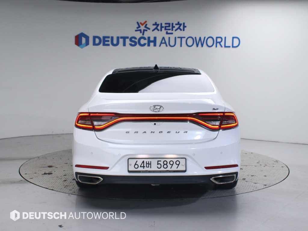 HYUNDAI Grandeur - Vista 4