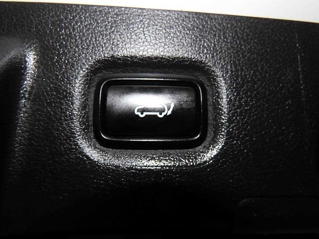 HYUNDAI Santa Fe 2023 Blanco - Importación desde Corea - HF Imports Iquique - Foto 16