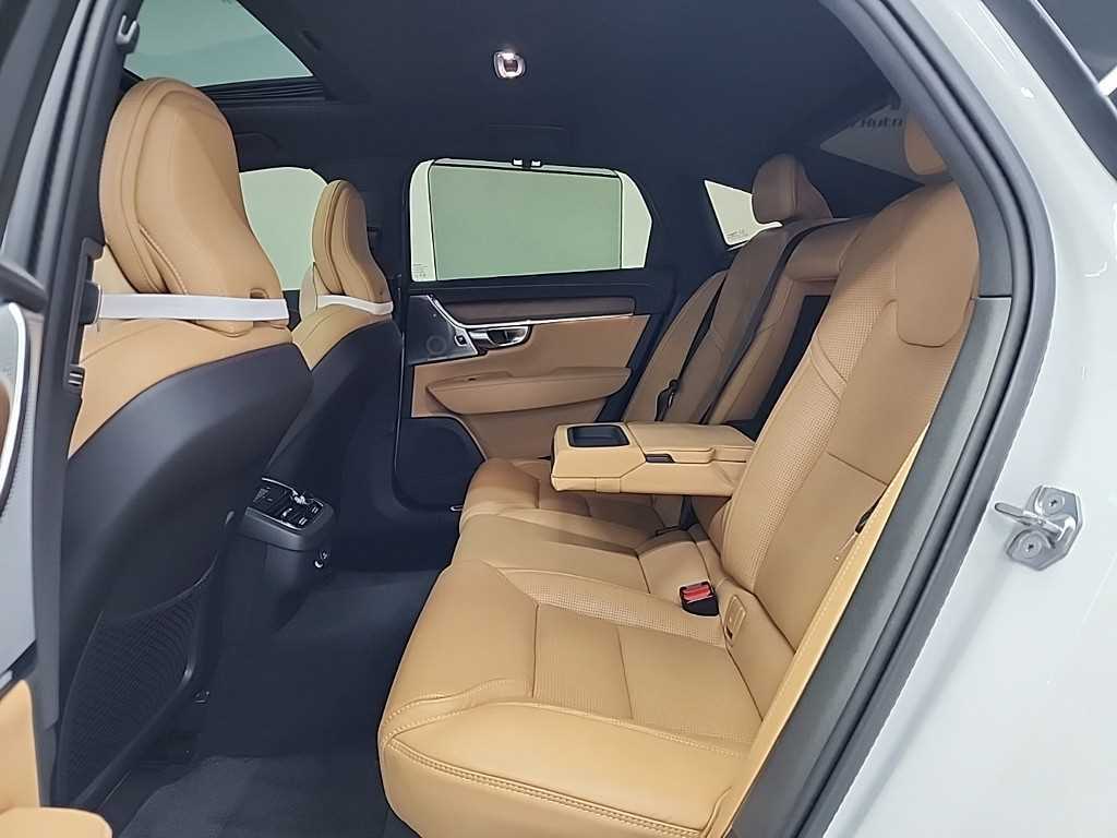 Volvo S90 - Vista 12