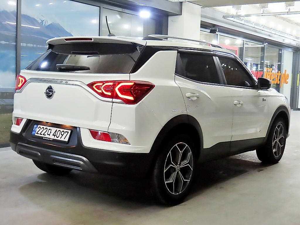 Ssangyong Korando - Vista 4