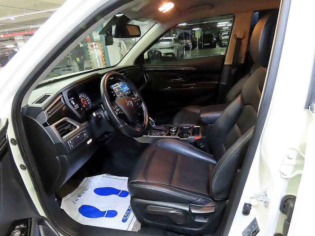 Ssangyong Korando - Vista 6