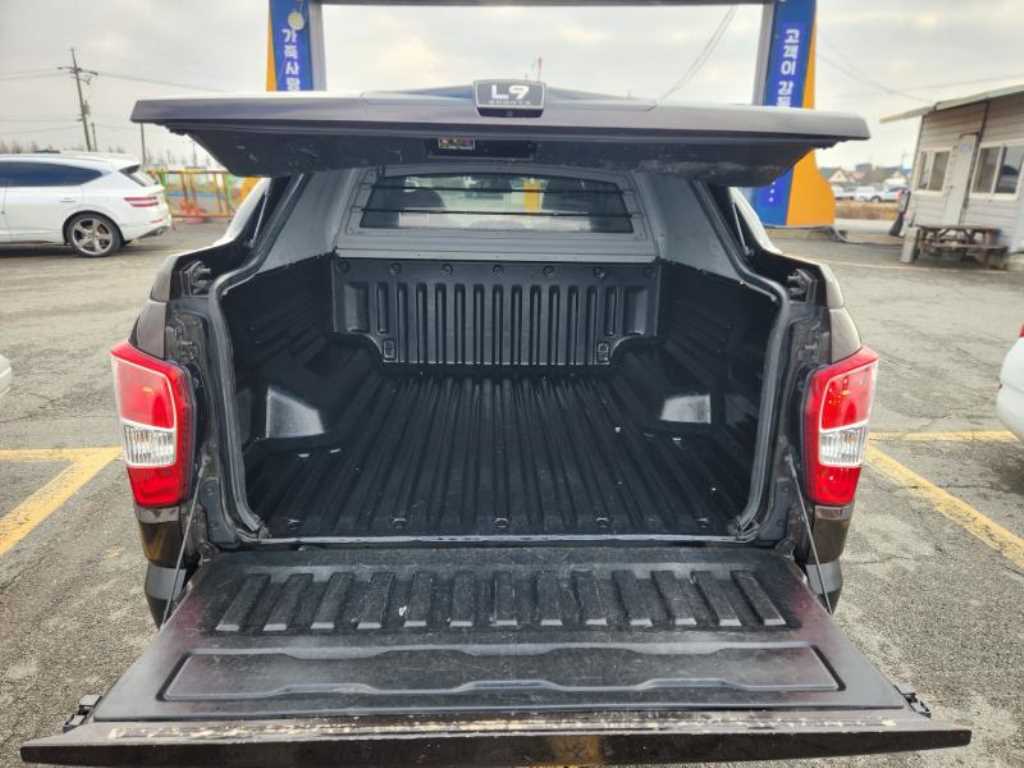 Ssangyong Rexton - Vista 7