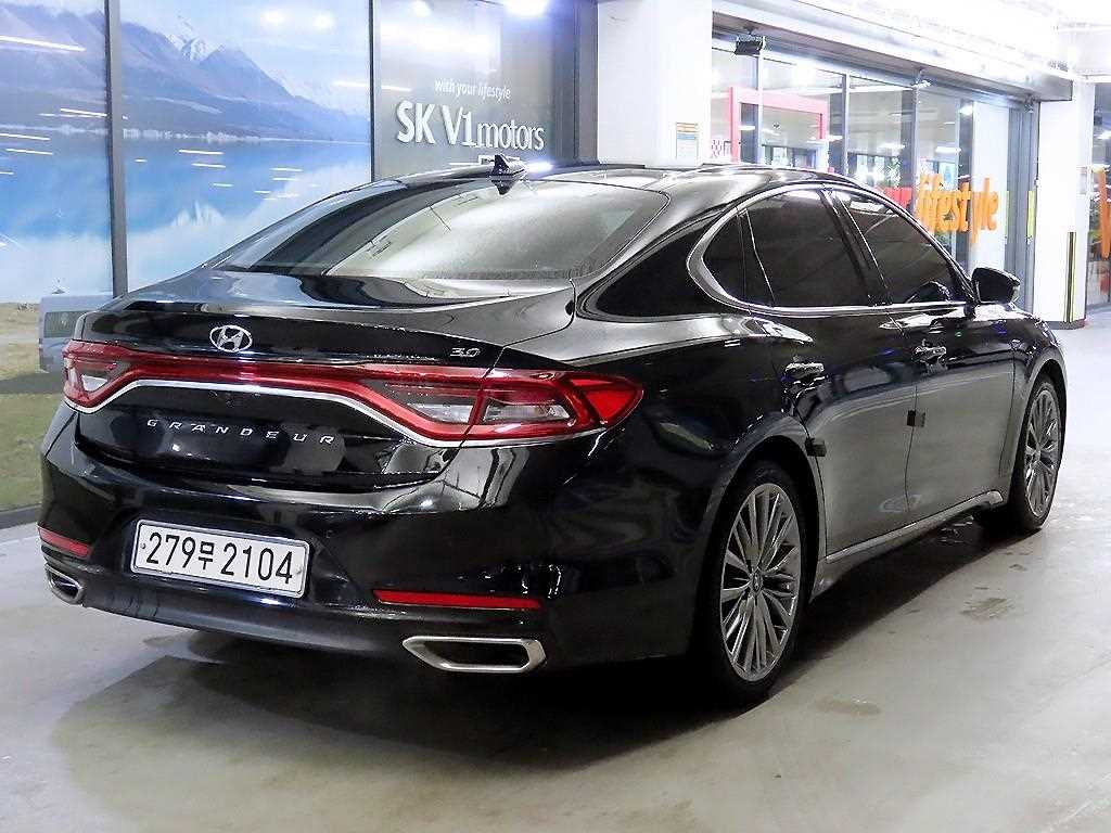 HYUNDAI Grandeur - Vista 4