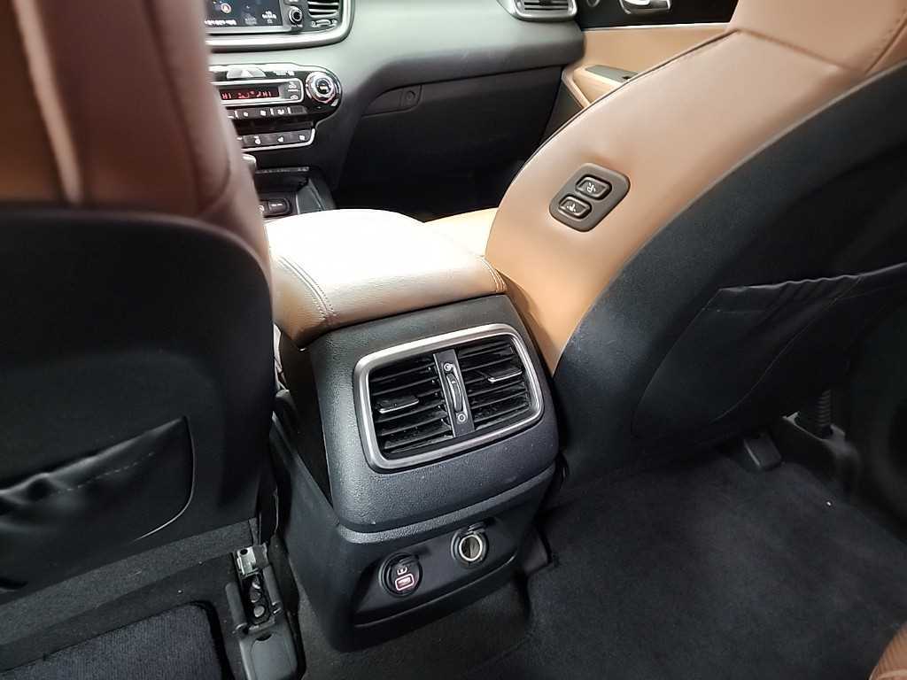 KIA Sorento 2018 Blanco - Importación desde Corea - HF Imports Iquique - Foto 13