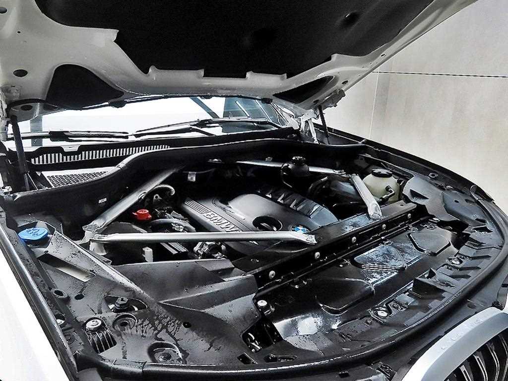 BMW X7 2024 the color of pearl - Importación desde Corea - HF Imports Iquique - Foto 18