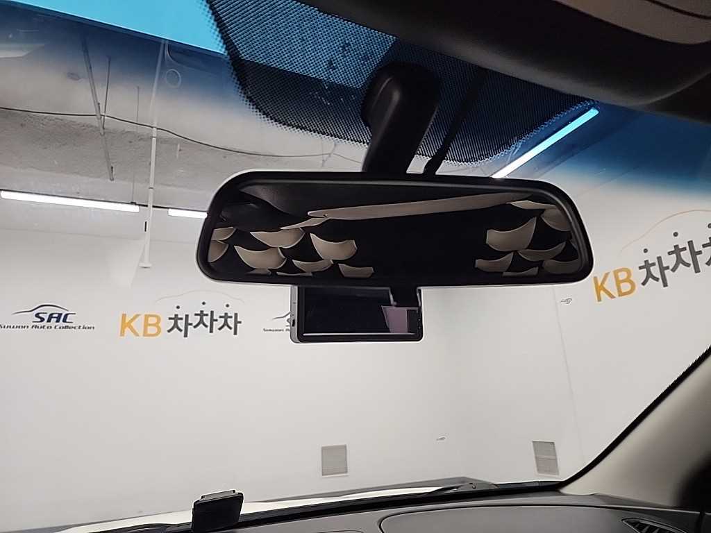 Ssangyong Tivoli 2015 Blanco - Importación desde Corea - HF Imports Iquique - Foto 13