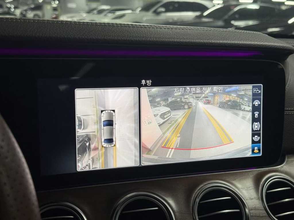 Mercedes Benz E class - Vista 12