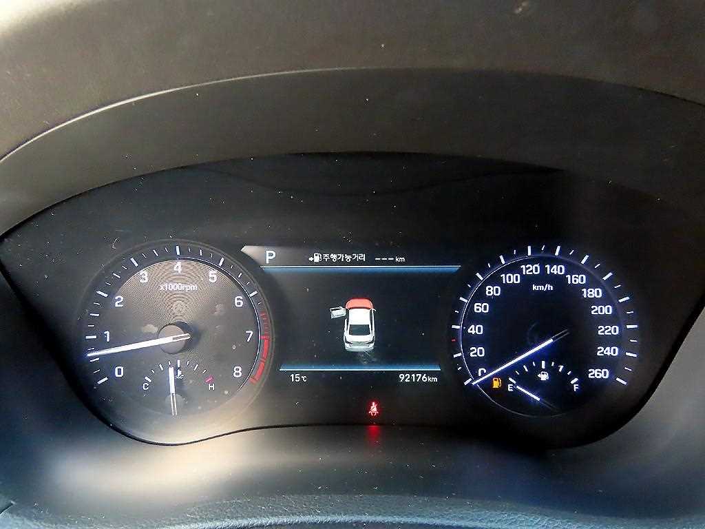 Genesis G80 - Vista 8