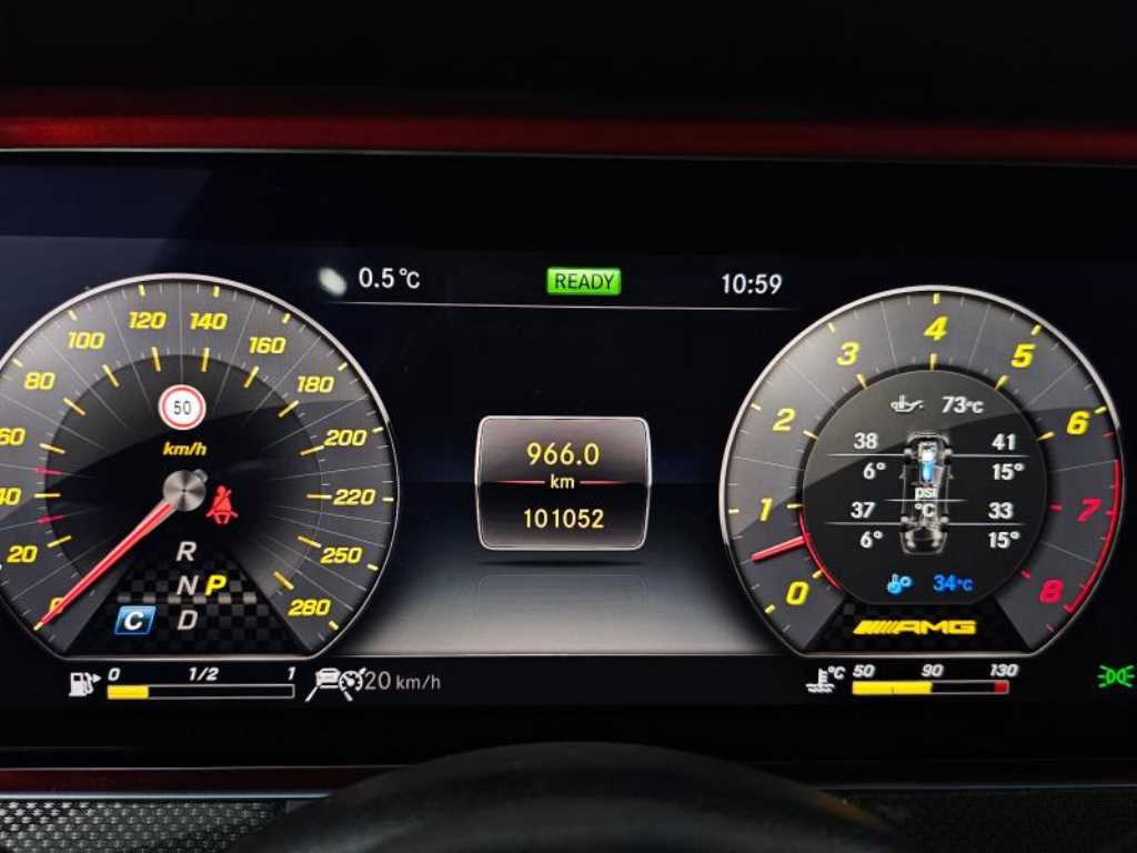 Mercedes Benz CLS Class - Vista 8