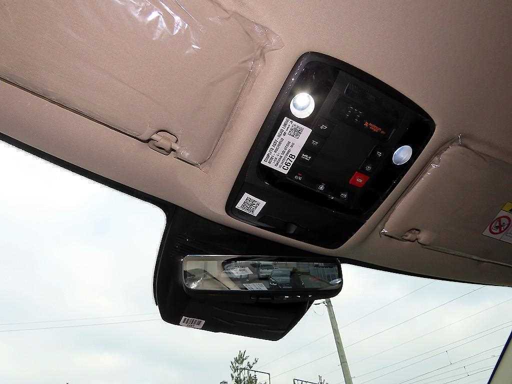 KIA Carnival 2024 Blanco - Importación desde Corea - HF Imports Iquique - Foto 14