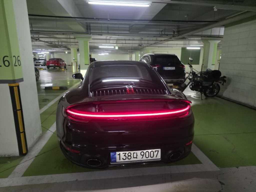 Porsche 911 - Vista 4