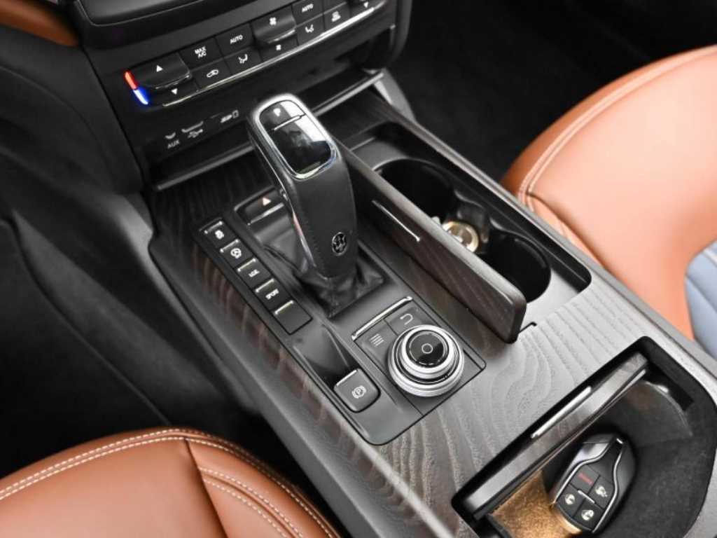 Maserati Ghibli - Vista 9