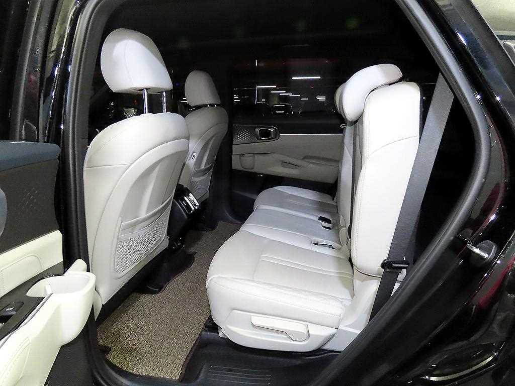 KIA Sorento - Vista 7