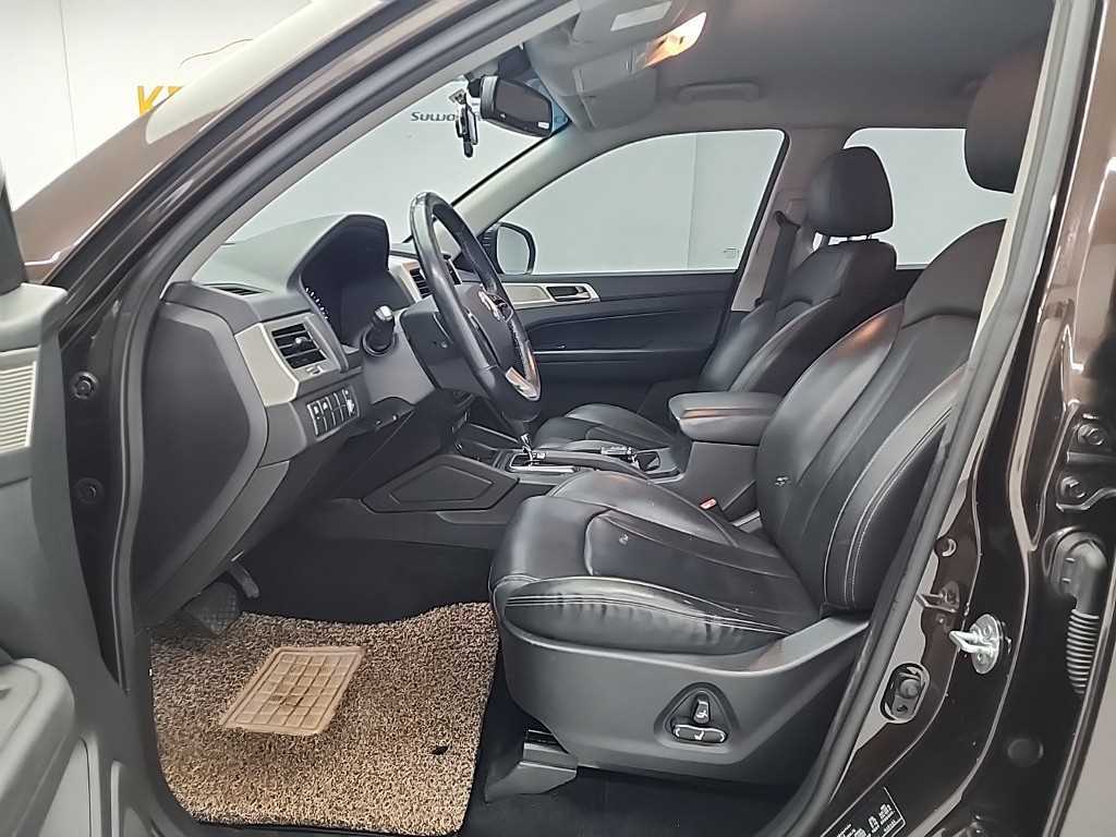 Ssangyong Rexton - Vista 11
