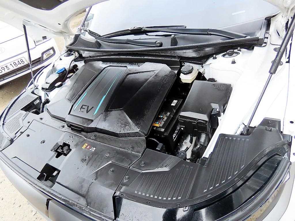 HYUNDAI Ioniq 5 2023 Blanco - Importación desde Corea - HF Imports Iquique - Foto 19