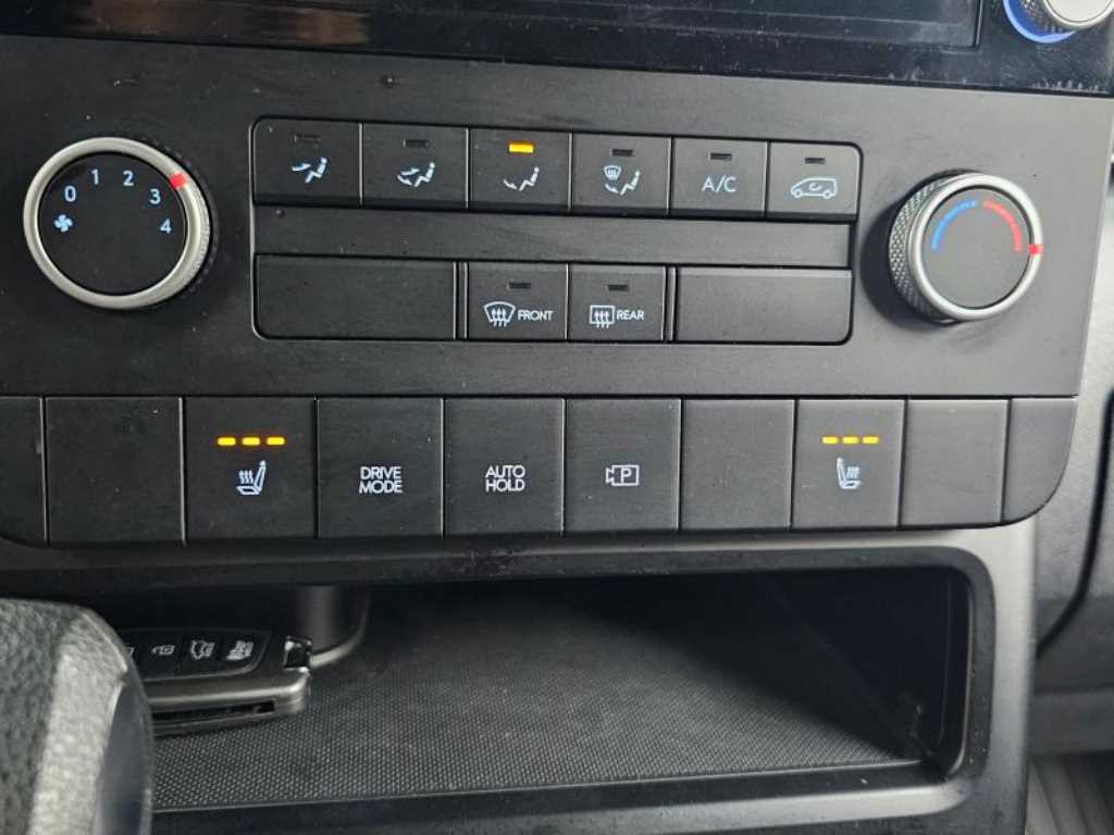 HYUNDAI Staria 2022 Gris - Importación desde Corea - HF Imports Iquique - Foto 17