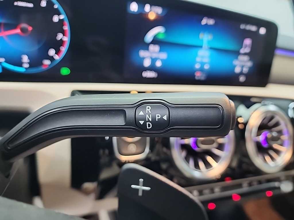 Mercedes Benz A Class - Vista 8