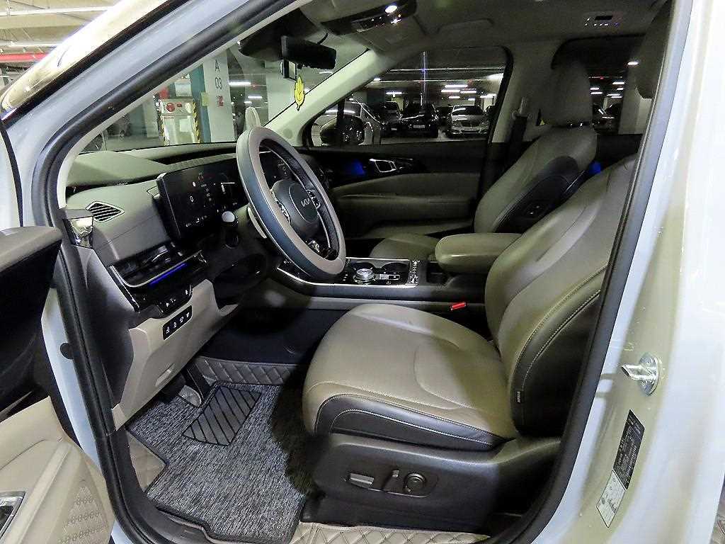 KIA Carnival - Vista 6