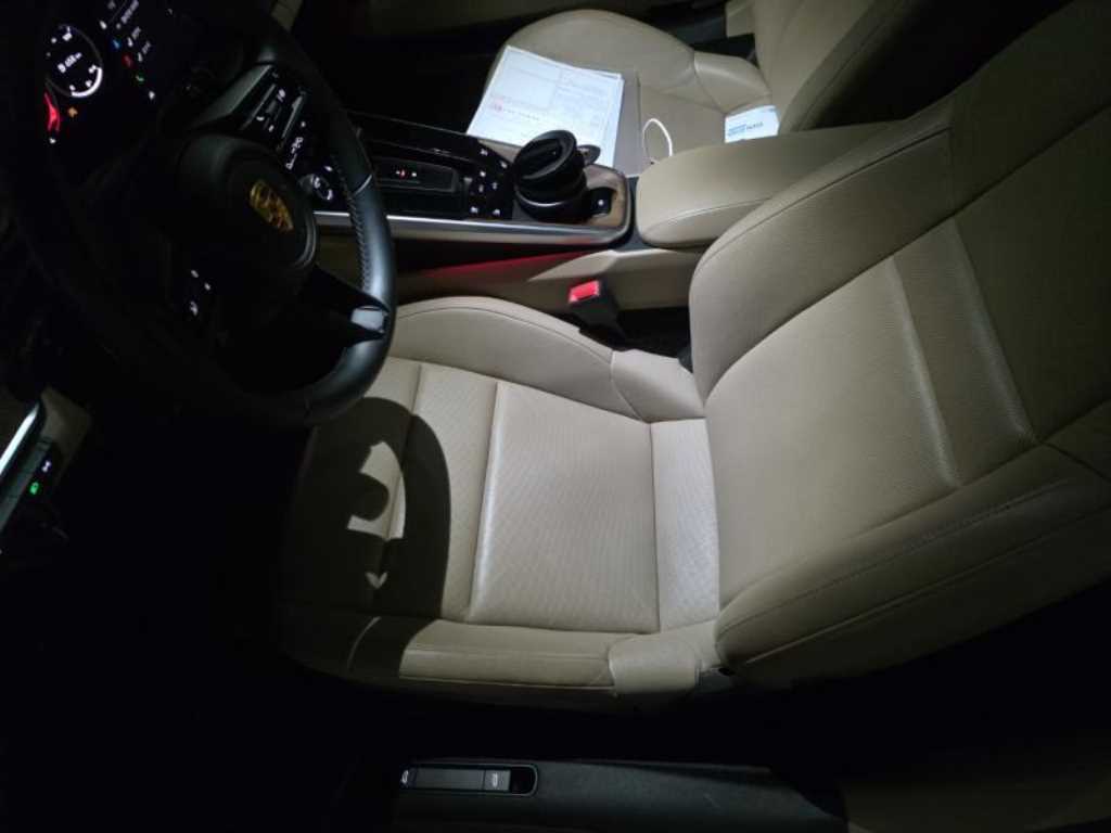 Porsche 911 - Vista 5