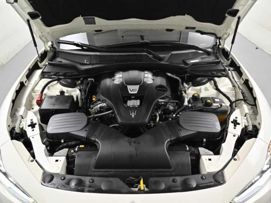 Maserati Ghibli - Vista 6
