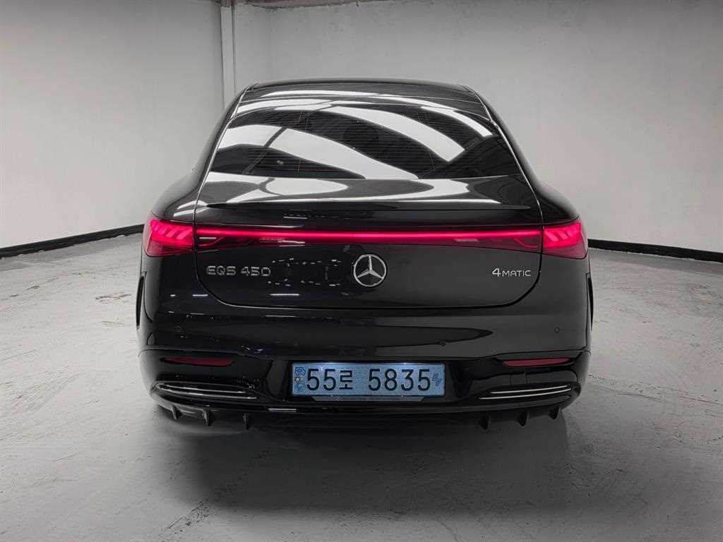 Mercedes Benz EQS - Vista 4