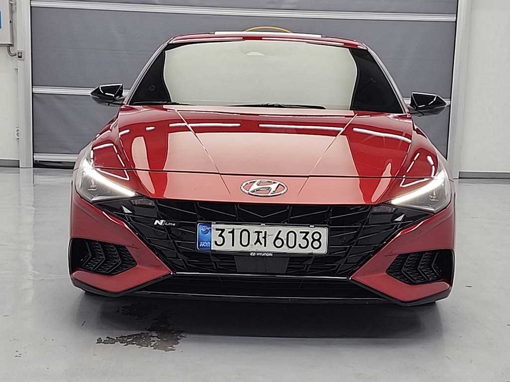 HYUNDAI Avante - Vista 2