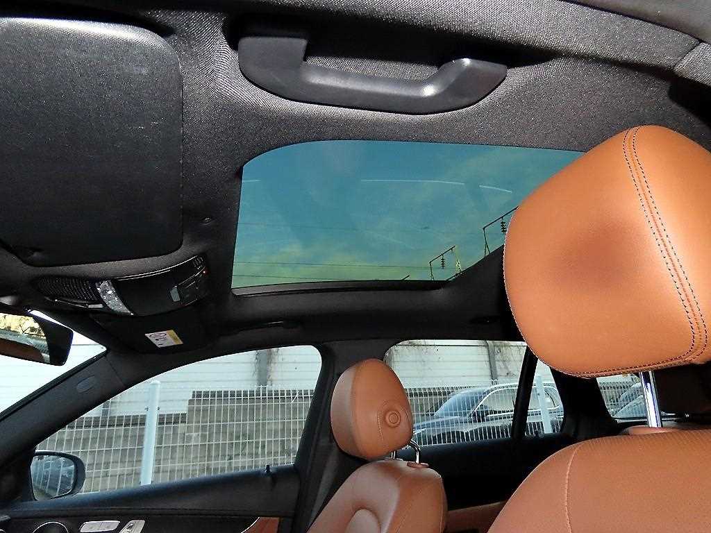 Mercedes Benz GLC Class 2022 Blanco - Importación desde Corea - HF Imports Iquique - Foto 17