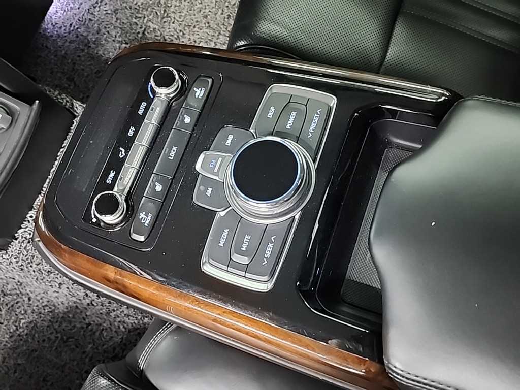 Genesis EQ900 2016 Gris - Importación desde Corea - HF Imports Iquique - Foto 14