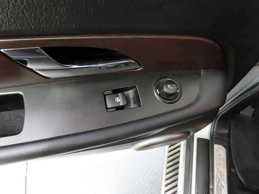 Ssangyong Rexton - Vista 12