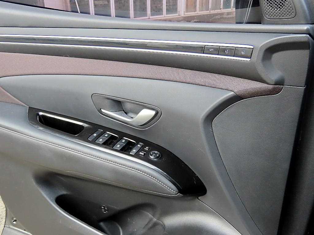 HYUNDAI Tucson - Vista 11