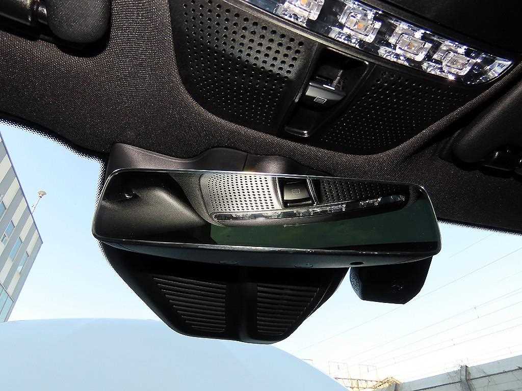 Mercedes Benz GLC Class 2022 Blanco - Importación desde Corea - HF Imports Iquique - Foto 15