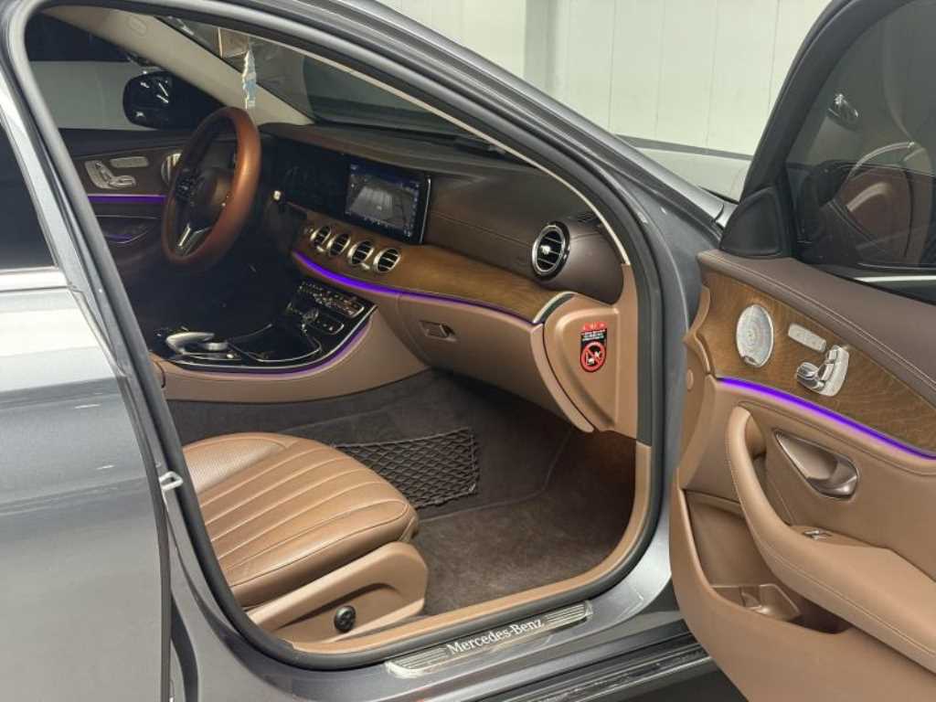 Mercedes Benz E class 2019 Gris - Importación desde Corea - HF Imports Iquique - Foto 14