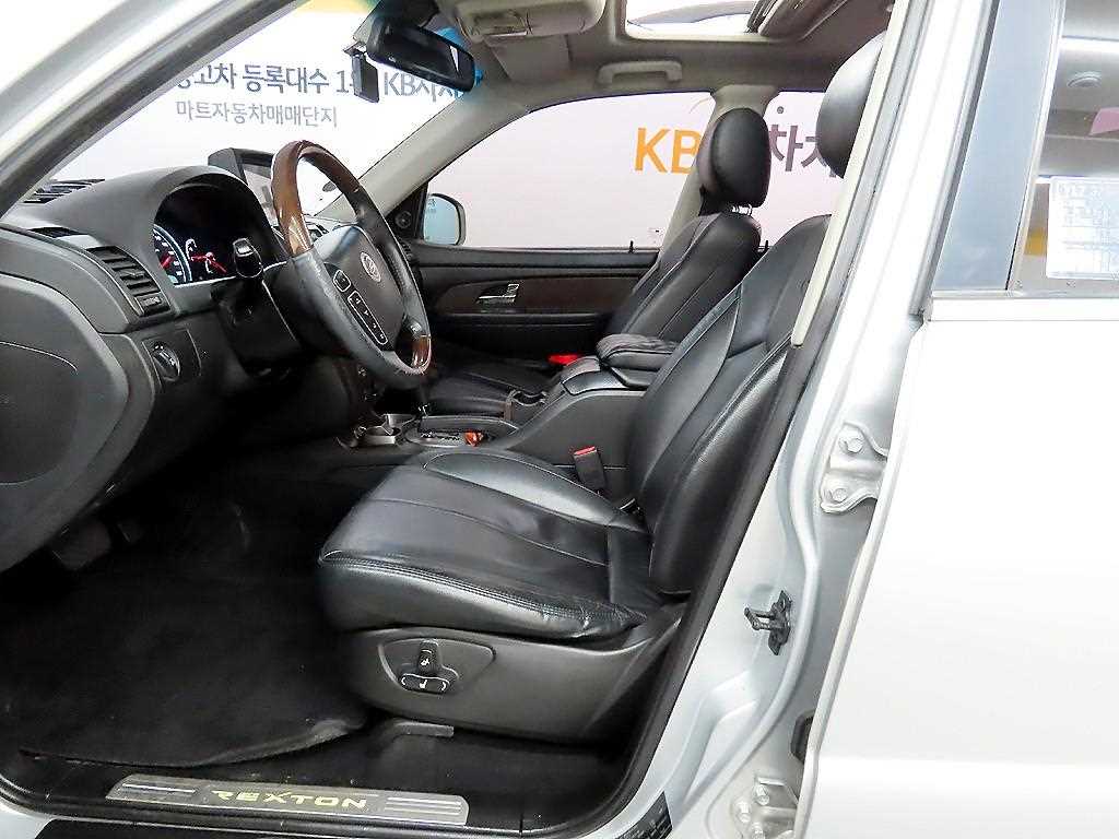 Ssangyong Rexton - Vista 5