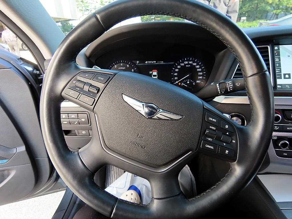 Genesis G80 - Vista 7