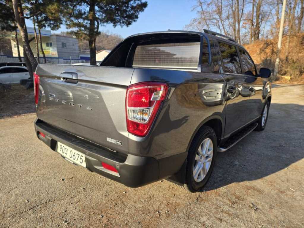 Ssangyong Rexton - Vista 4