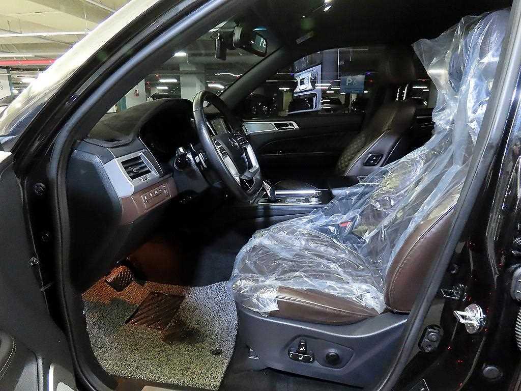 Ssangyong Rexton - Vista 6