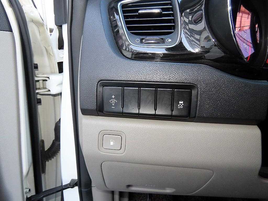 KIA Carnival 2019 Blanco - Importación desde Corea - HF Imports Iquique - Foto 13