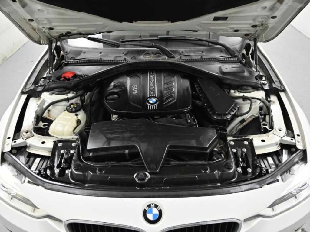 BMW 3 series - Vista 6