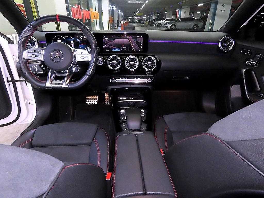 Mercedes Benz A Class - Vista 10