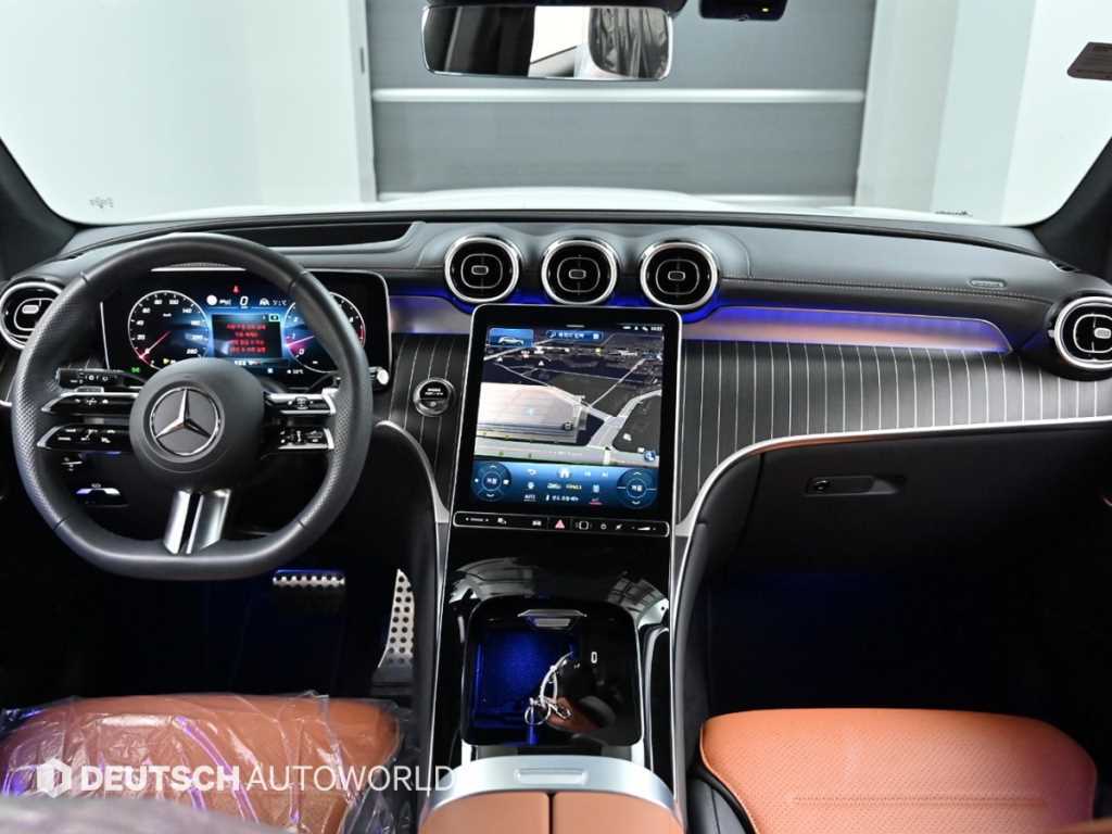 Mercedes Benz GLC Class - Vista 7