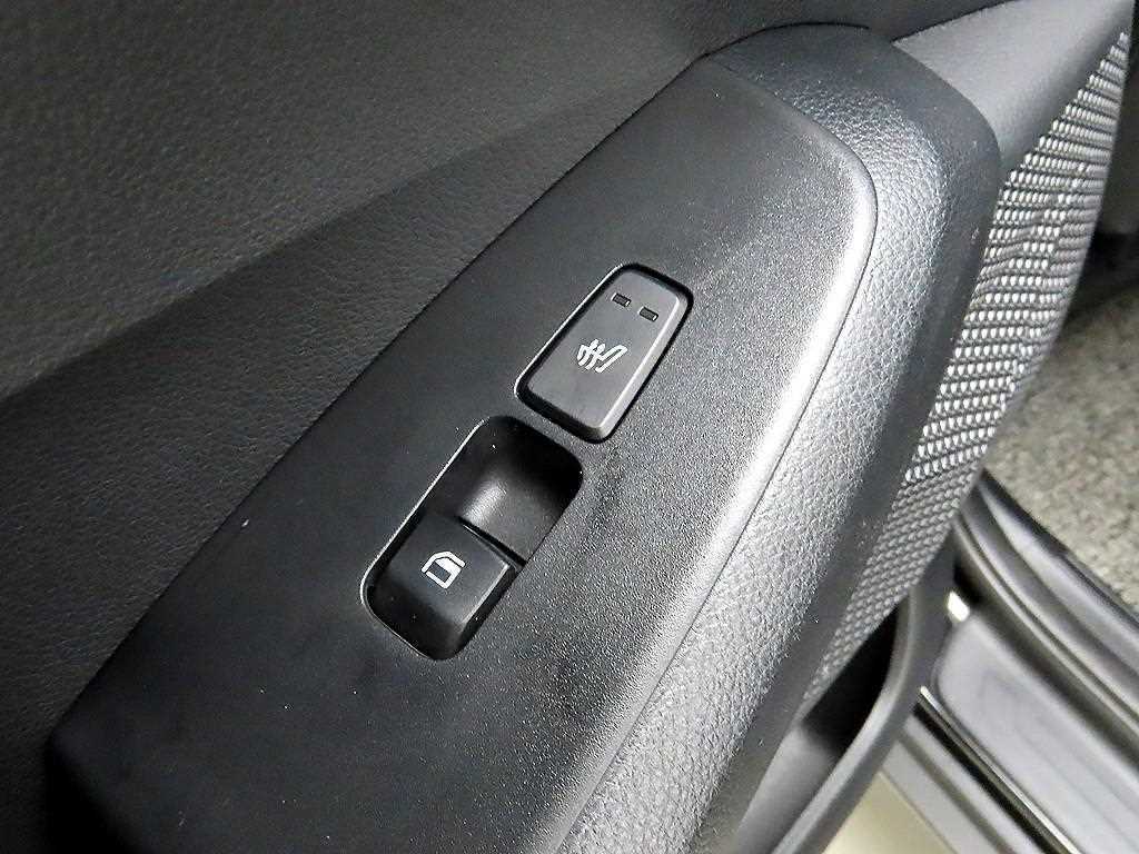 KIA Seltos 2022 Negro - Importación desde Corea - HF Imports Iquique - Foto 15