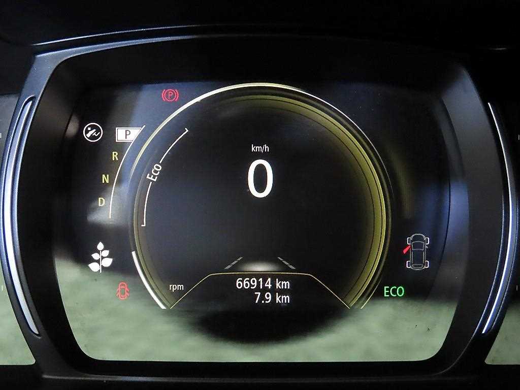 SAMSUNG QM6 - Vista 9