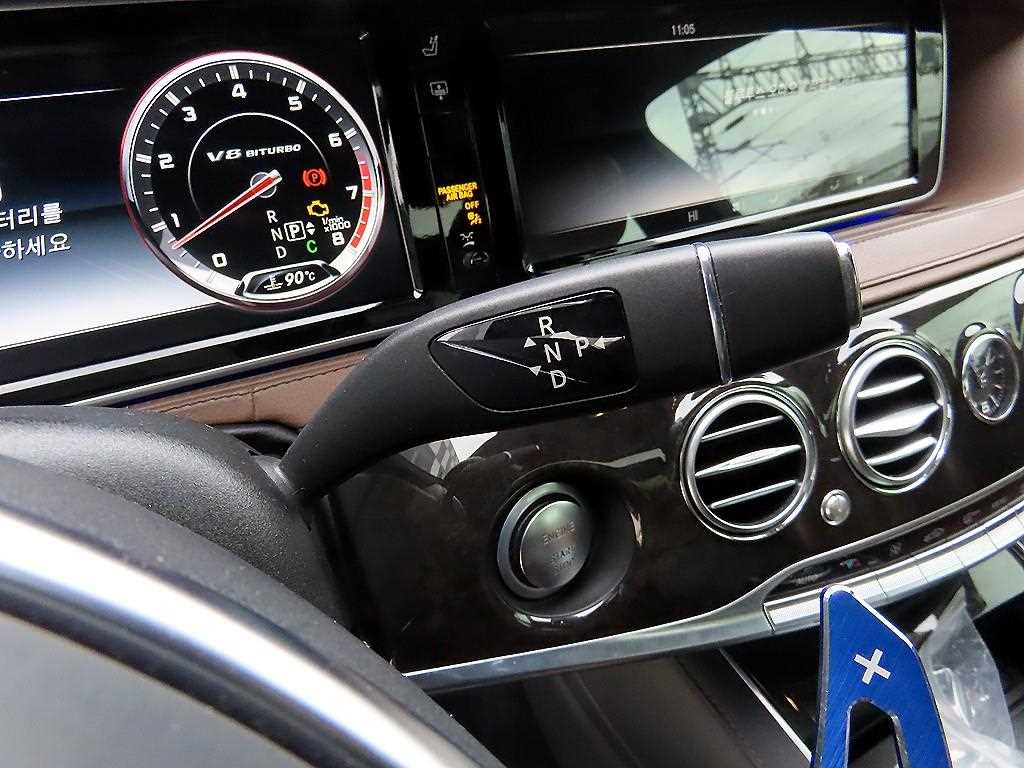 Mercedes Benz S Class - Vista 10