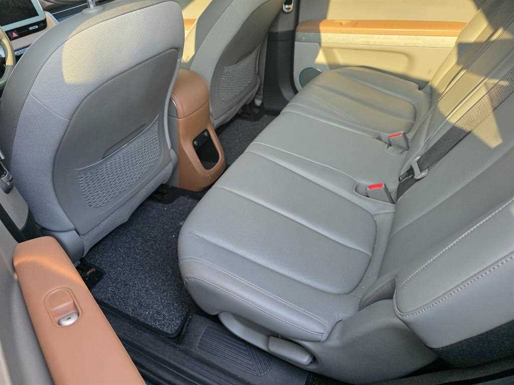 HYUNDAI Ioniq 5 - Vista 6